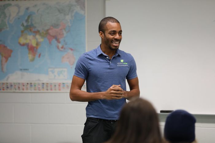 Markevis Gideon speaking to students.