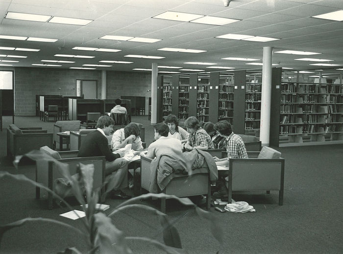 Penn State Brandywine Vairo Library