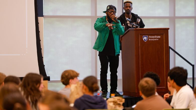 philadelphia freeway and dj crazy on stage