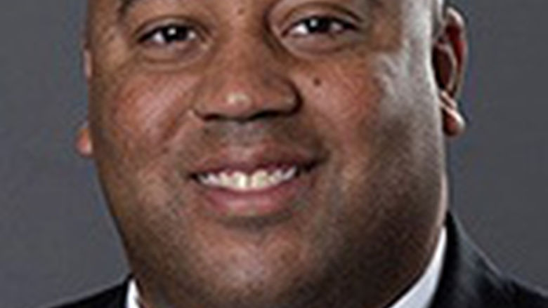 Coach Micah Shrewsberry