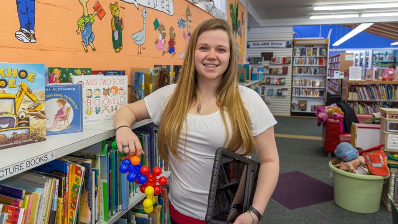 Lauren Lomas at the Middletown Free Library 