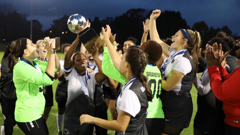 Penn State Brandywine women's soccer champions